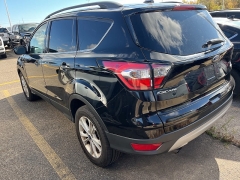 Used 2018  Ford Escape SE FWD at Maxx Loans near St. Adrian, MI
