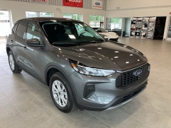 Used 2025 Ford Escape Active AWD at Maxx Loans near St. Adrian, MI