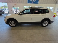 Used 2019  Volkswagen Tiguan 4d SUV S 4Motion at Maxx Loans near St&period; Adrian&comma; MI