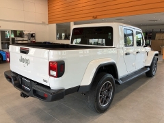 Used 2021 Jeep Gladiator Overland 4x4 at Maxx Loans near St. Adrian, MI