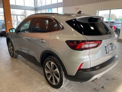 Used 2024  Ford Escape Platinum AWD at Maxx Loans near St&period; Adrian&comma; MI