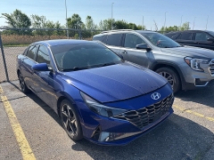 Used 2023  Hyundai Elantra Limited IVT at Maxx Loans near St&period; Adrian&comma; MI