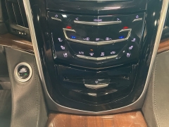 Used 2020 Cadillac Escalade ESV 4d SUV 4WD Luxury at Maxx Loans near St. Adrian, MI