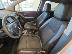 Used 2021  Chevrolet Trax FWD 4dr LT at Maxx Loans near St&period; Adrian&comma; MI