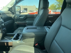 Used 2022 GMC Sierra 2500HD 4WD Double Cab SLT at Suburban Ford of Sterling Heights near Sterling Heights, MI