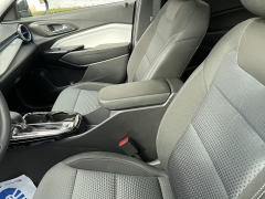 Used 2025  Chevrolet Trax FWD 4dr LT at Maxx Loans near St. Adrian, MI