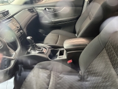 Used 2017  Nissan Rogue FWD at Maxx Loans near St&period; Adrian&comma; MI