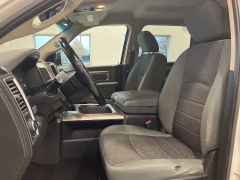 Used 2019  Ram 1500 Classic Warlock 4x4 Crew Cab 5'7" Box at Maxx Loans near St&period; Adrian&comma; MI