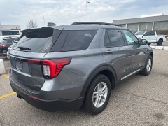 Used 2025  Ford Explorer Active 4WD at Maxx Loans near St&period; Adrian&comma; MI