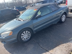 Used 2006  Chrysler Sebring 2d Convertible at Maxx Loans near St&period; Adrian&comma; MI