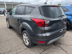 Used 2019 Ford Escape 4d SUV 4WD SE at Maxx Loans near ,