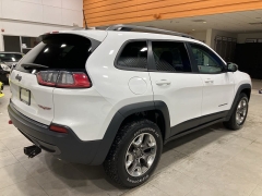 Used 2020  Jeep Cherokee Trailhawk 4x4 at Maxx Loans near St&period; Adrian&comma; MI