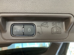 Used 2022 Ford Explorer Platinum 4WD at Suburban Ford of Sterling Heights near Sterling Heights, MI