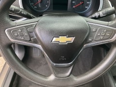 Used 2020 Chevrolet Malibu 4d Sedan LT at Maxx Loans near ,