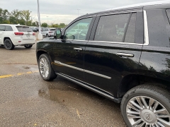 Used 2019 Cadillac Escalade 4d SUV 4WD Platinum at Suburban Ford of Sterling Heights near Sterling Heights, MI