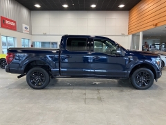 Used 2024  Ford F-150 Platinum 4WD SuperCrew Box at Maxx Loans near St&period; Adrian&comma; MI