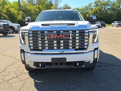 Used 2025  GMC Sierra 2500HD 4WD Crew Cab 159" Denali at Maxx Loans near St&period; Adrian&comma; MI
