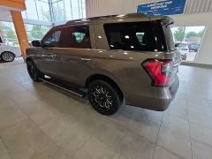 Used 2019  Ford Expedition 4d SUV 4WD Limited at Maxx Loans near St&period; Adrian&comma; MI