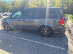 Used 2017 Dodge Grand Caravan 4d Wagon GT at Suburban Ford of Sterling Heights near Sterling Heights, MI