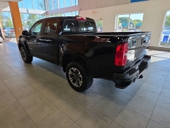 Used 2022  Chevrolet Colorado 4WD Crew Cab 128" Z71 at Maxx Loans near St&period; Adrian&comma; MI