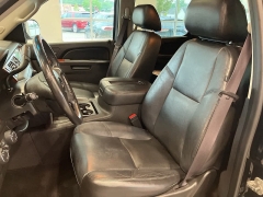 Used 2012 GMC Yukon 4d SUV 4WD SLT at Maxx Loans near St. Adrian, MI