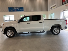 Used 2021 Chevrolet Silverado 1500 4WD Crew Cab Custom at Maxx Loans near St. Adrian, MI