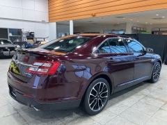 Used 2019  Ford Taurus 4d Sedan AWD Limited at Maxx Loans near St&period; Adrian&comma; MI