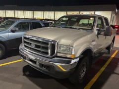 Used 2003  Ford Super Duty F-350 SRW Crew Cab 4WD at Maxx Loans near St. Adrian, MI