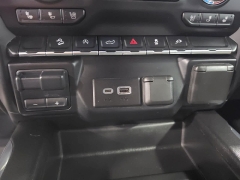 Used 2020  GMC Sierra 1500 4WD Crew Cab 147" AT4 at Maxx Loans near St&period; Adrian&comma; MI