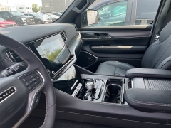 Used 2024 Jeep Wagoneer Series II Carbide 4x4 at Maxx Loans near St. Adrian, MI