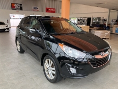 Used 2013 Hyundai Tucson FWD 4dr Auto Limited at Suburban Ford of Sterling Heights near Sterling Heights, MI