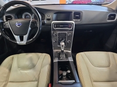 Used 2013  Volvo S60 4dr Sdn T5 FWD at Maxx Loans near St&period; Adrian&comma; MI