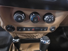 Used 2016  Jeep Wrangler Unlimited 4WD 4dr Sahara at Maxx Loans near St&period; Adrian&comma; MI