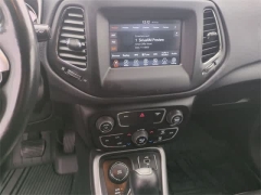 Used 2018 Jeep Compass Latitude 4x4 at Suburban Ford of Sterling Heights near Sterling Heights, MI