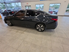 Used 2022  Nissan Altima 2&period;5 SV Sedan at Maxx Loans near St&period; Adrian&comma; MI