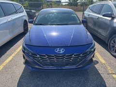 Used 2023  Hyundai Elantra Limited IVT at Maxx Loans near St&period; Adrian&comma; MI