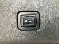 Used 2021  Chevrolet Traverse FWD 4dr LT Cloth w/1LT at Maxx Loans near St. Adrian, MI