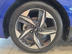 Used 2023  Hyundai Elantra Limited IVT at Maxx Loans near St&period; Adrian&comma; MI