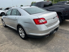 Used 2011  Ford Taurus 4d Sedan SEL at Maxx Loans near St&period; Adrian&comma; MI