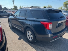 Used 2022 Ford Explorer XLT 4WD at Suburban Ford of Sterling Heights near Sterling Heights, MI