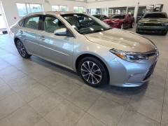 Used 2016  Toyota Avalon 4dr Sdn &lpar;Natl&rpar; at Maxx Loans near St&period; Adrian&comma; MI