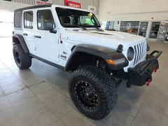 Used 2018  Jeep Wrangler Unlimited 4d SUV 4WD Rubicon at Maxx Loans near St&period; Adrian&comma; MI