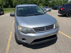 Used 2007 Mitsubishi Outlander 4d SUV 4WD LS at Maxx Loans near St. Adrian, MI