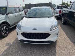 Used 2020 Ford Escape 4d SUV FWD SEL at Suburban Ford of Sterling Heights near Sterling Heights, MI