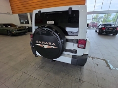 Used 2016  Jeep Wrangler Unlimited 4WD 4dr Sahara at Maxx Loans near St&period; Adrian&comma; MI
