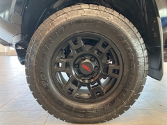 Used 2017 Toyota Tacoma 4WD Double Cab V6 Auto Limited at Maxx Loans near St. Adrian, MI