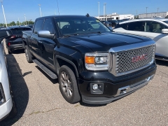 Used 2015 GMC Sierra 1500 4WD Crew Cab Denali at Suburban Ford of Sterling Heights near Sterling Heights, MI
