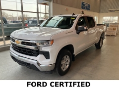 Used 2023 Chevrolet Silverado 1500 4WD Crew Cab 147" LT w/1LT at Maxx Loans near ,