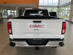 Used 2020 GMC Sierra 1500 4WD Crew Cab SLE at Maxx Loans near St. Adrian, MI
