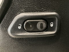 Used 2016  Jeep Wrangler Unlimited 4WD 4dr Sahara at Maxx Loans near St&period; Adrian&comma; MI